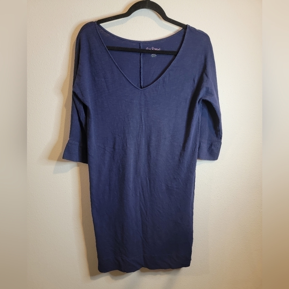 Lilly Pulitzer Navy V-neck Tshirt dress Size Medium 100% pima cotton